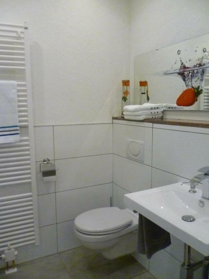 Moderne Wohnung In Barockem Altstadthaus Nahe Altstadt Und Radweg บลีสคาสเทล ภายนอก รูปภาพ